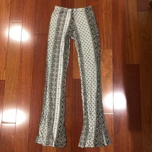 LA Gypsy Boho Paisley Flare Pants Medium